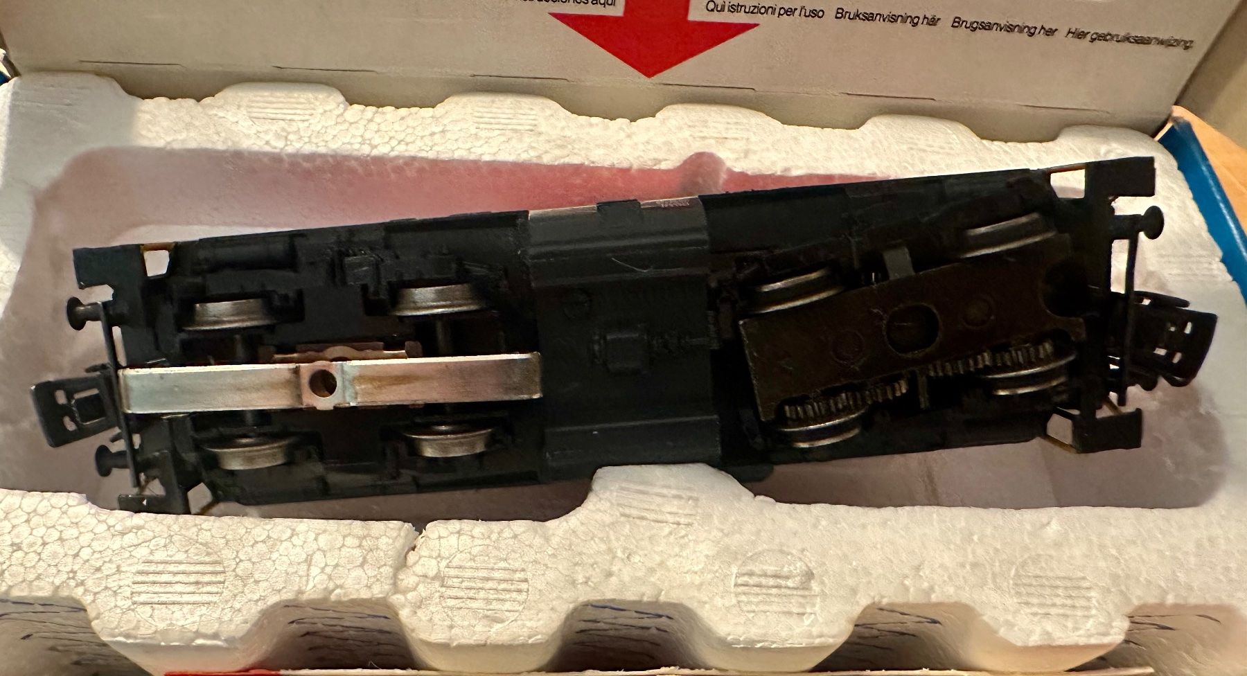 Märklin Modellini di ferrovie: Märklin SBB V100 AC Analog H0 – Usato da Oftringen venduto da ib.85 5