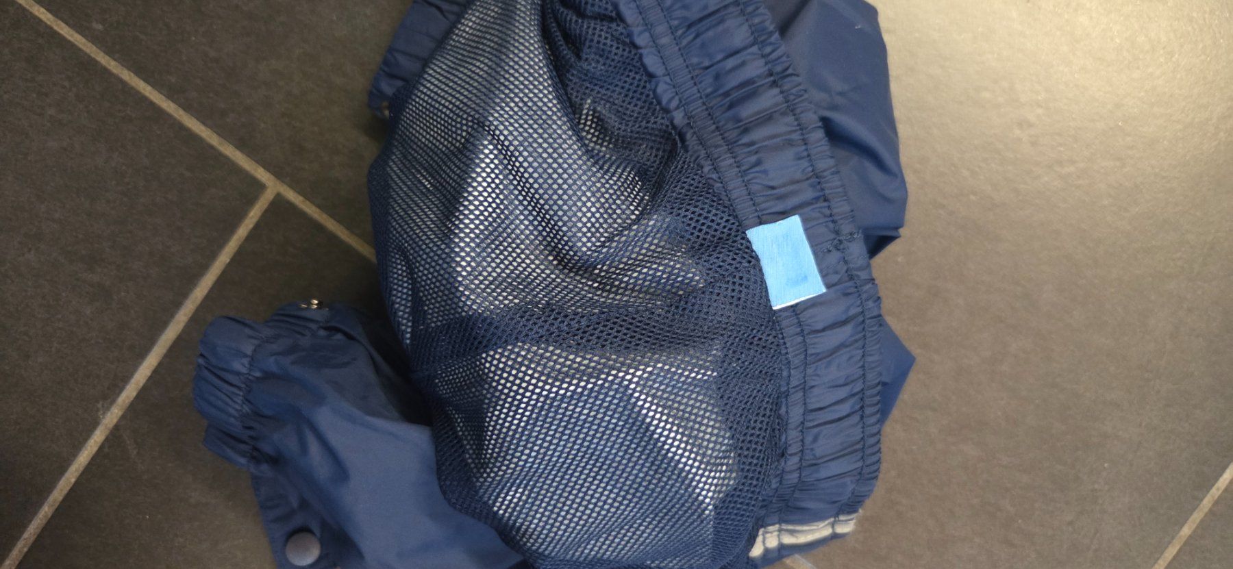 Pantaloni: Z  Regenhose Grösse 110 mit Netz – Usato da Bremgarten b. Bern venduto da Marge7979 1