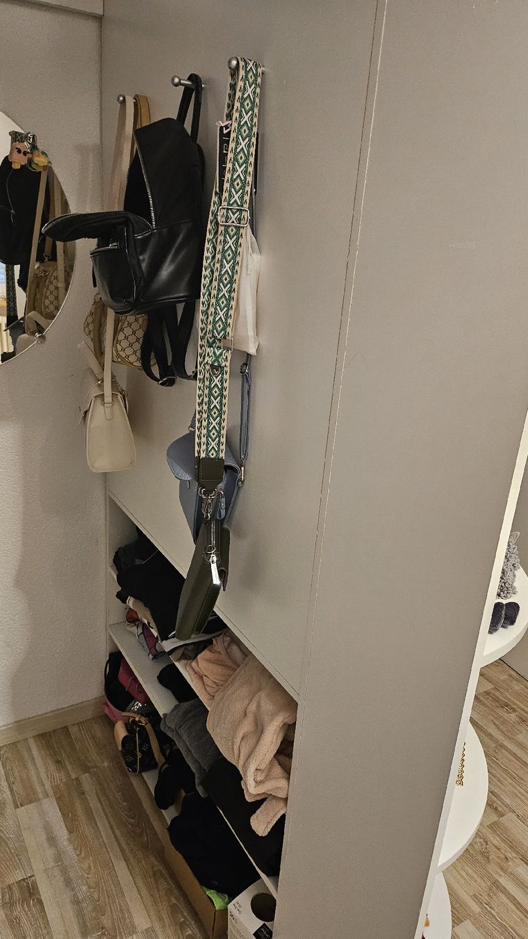 Armoires: Begehbarer Kleiderschrank – D'occasion à Eptingen par Marrasascha 7