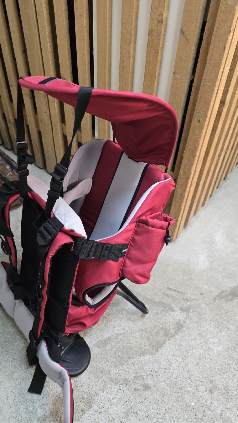 Marsupi portabebè: Brevi child backpack carrier red  – Nuovo (secondo la descrizione) da Effretikon venduto da hug_6zr9 7