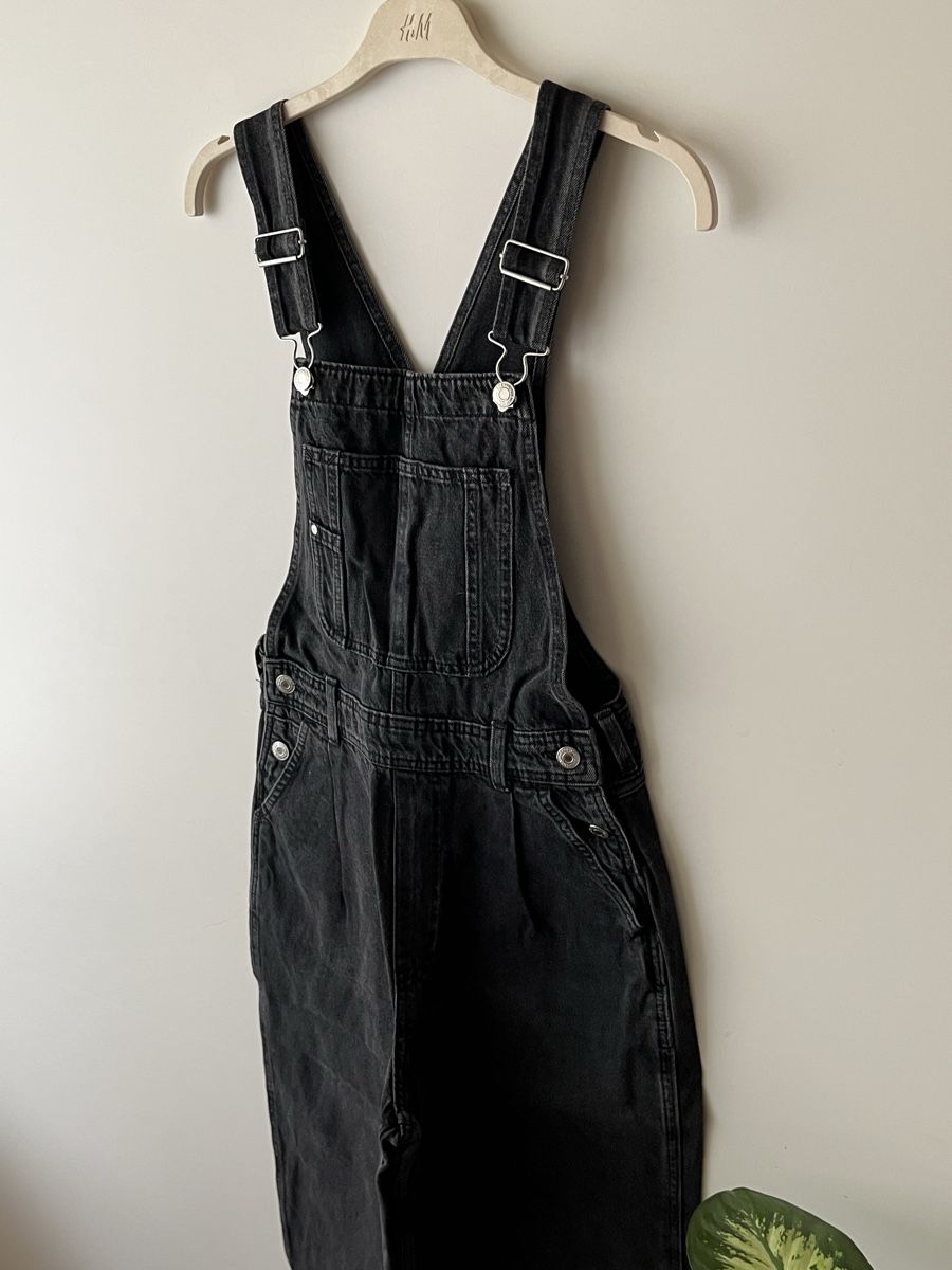 H&M Jeans: Coole Mom-Latzhose von H&M – Nuovo (secondo la descrizione) da Bern venduto da SinaArikan 1