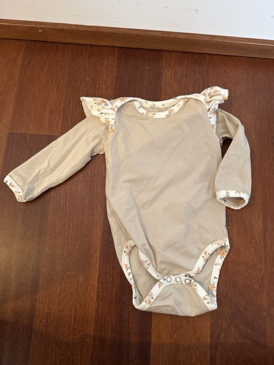 Lotti & Set di vestiti: Heldentat Set Gr. 80 Bodies und Hose – Usato da Hagendorn venduto da benjamin.peter 5