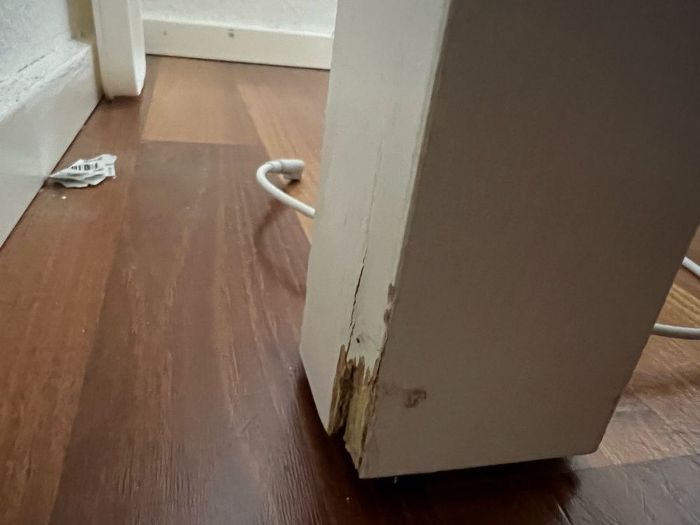 Tisch ausziehbar - weiss - Ikea - mit Defekt 8