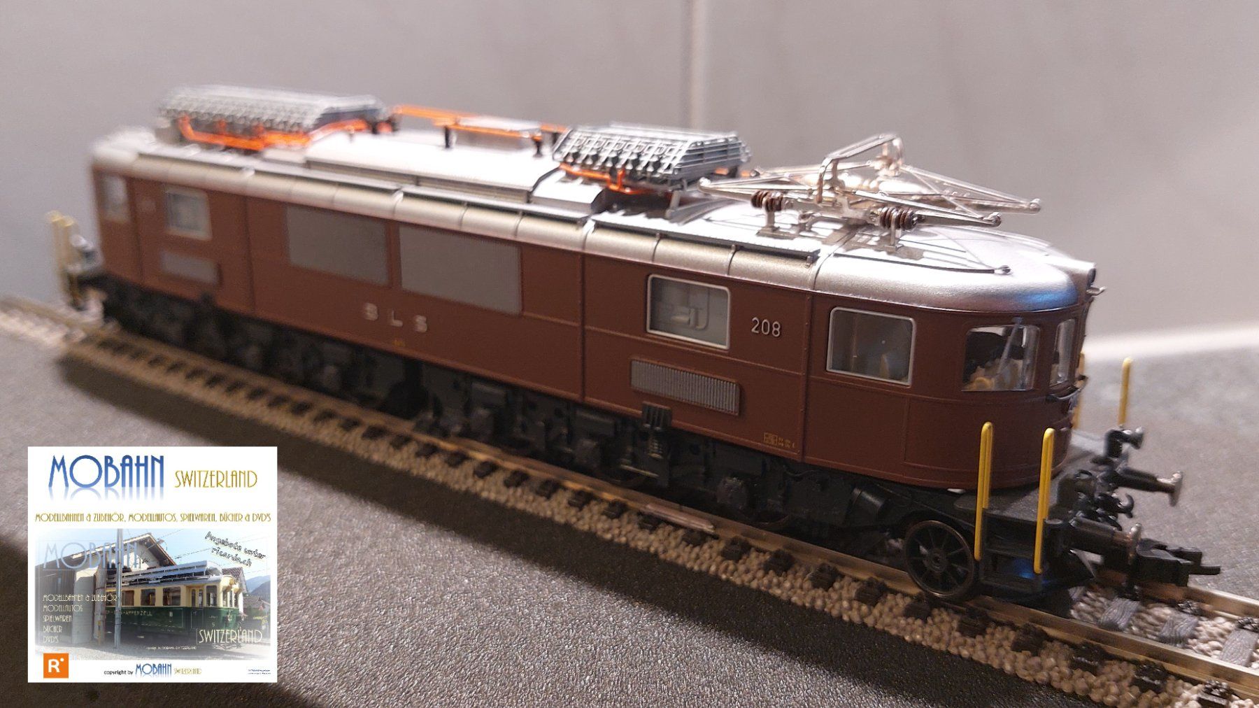 Roco Modelleisenbahnen: Roco 43710 - Ae 6/8 208 der BLS - mit DSS – Neu und originalverpackt aus Rotkreuz von MOBAHN-1zu87 6
