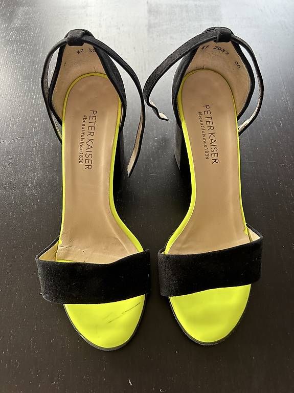 Scarpe da donna: Sandales Peter Kaiser noir/néon, pointure 38 – Usato da Lausanne venduto da Moira.Moira