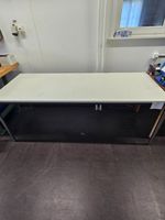 Bürotisch