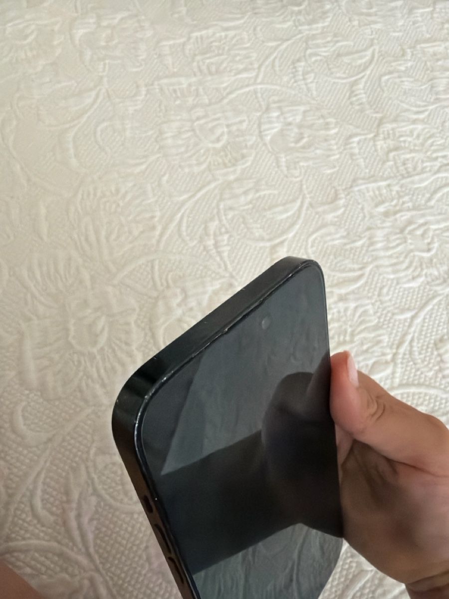 Apple Portables: iPhone 14 Pro max schwarz – D'occasion à Frenkendorf par bar_625r 2