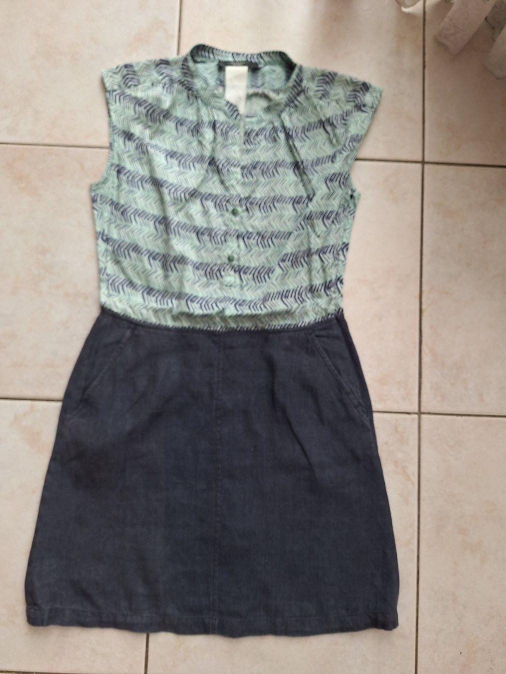 Max Mara Vestiti: Robe MaxMara Weekend 38 – Usato da St-Triphon venduto da Jldr0 2