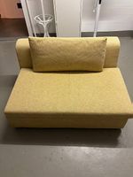 Petit sofa IKEA jaune moutarde  très bon état
