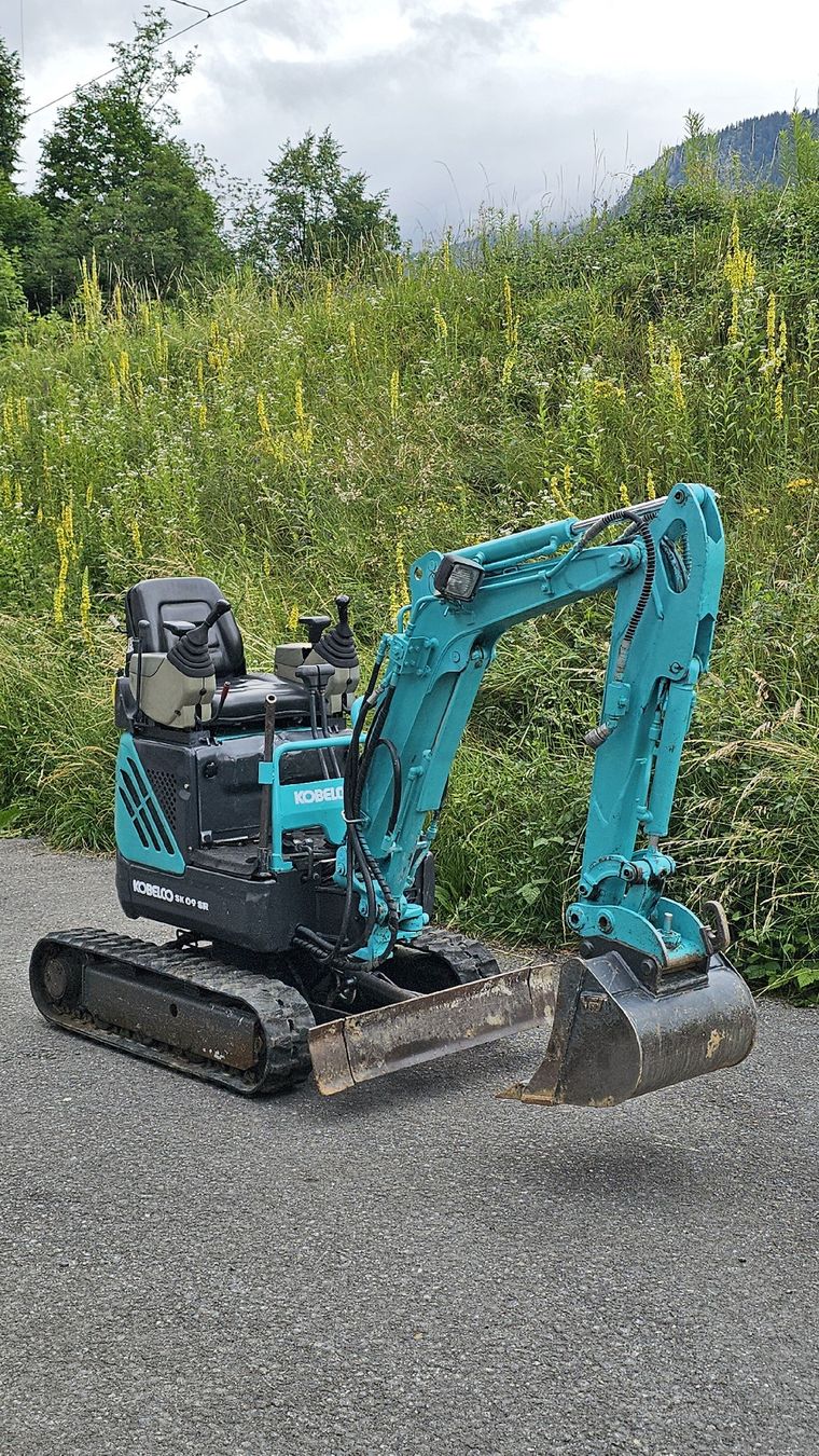 Kobelco Escavatori: Minibagger Kobelco SK 09 SR – Usato da Mühlehorn venduto da Ba-Masch_Handel_GmbH 1