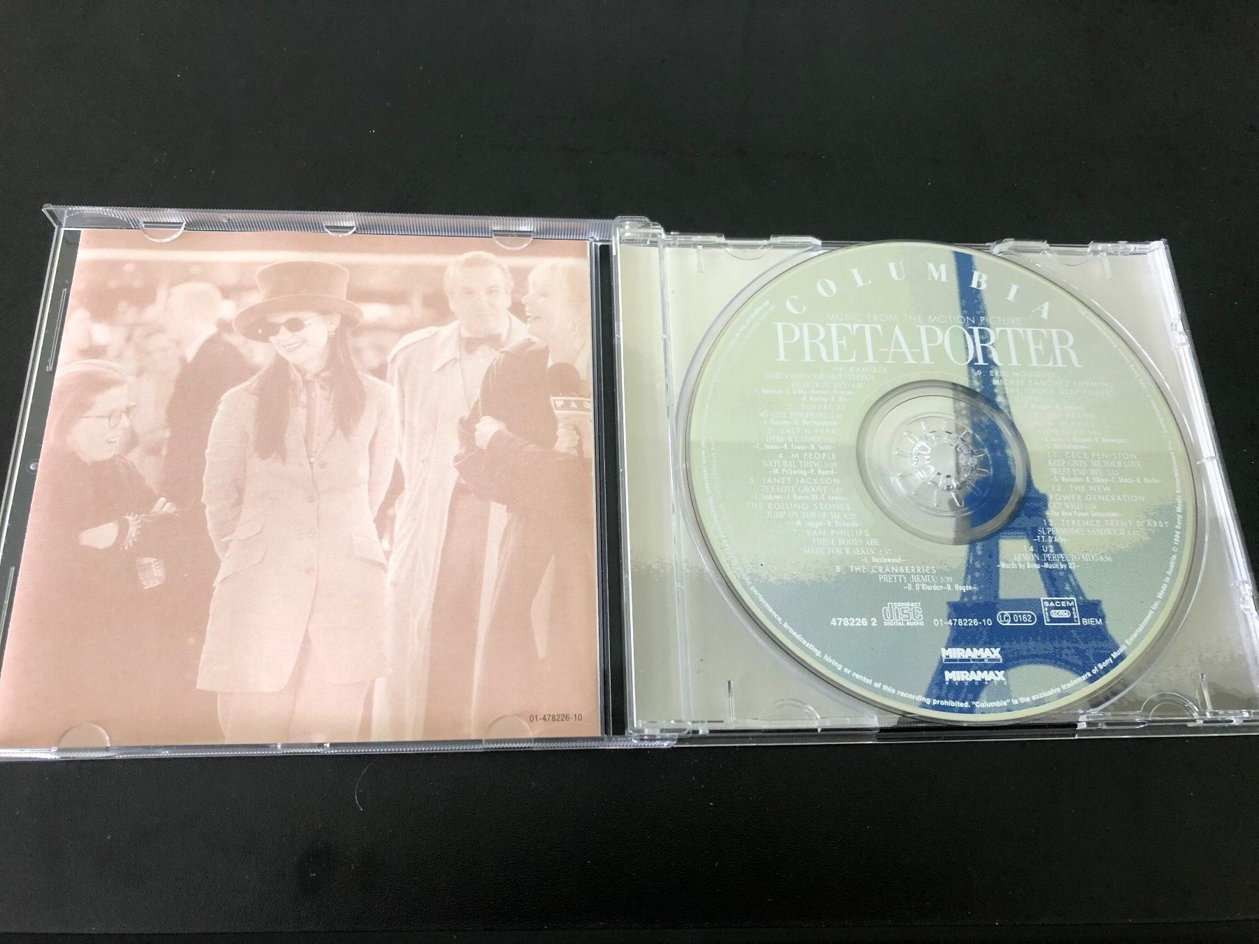 CD: Pret A Porter - Soundtrack CD – Usato da Schübelbach venduto da Klabauterli 2