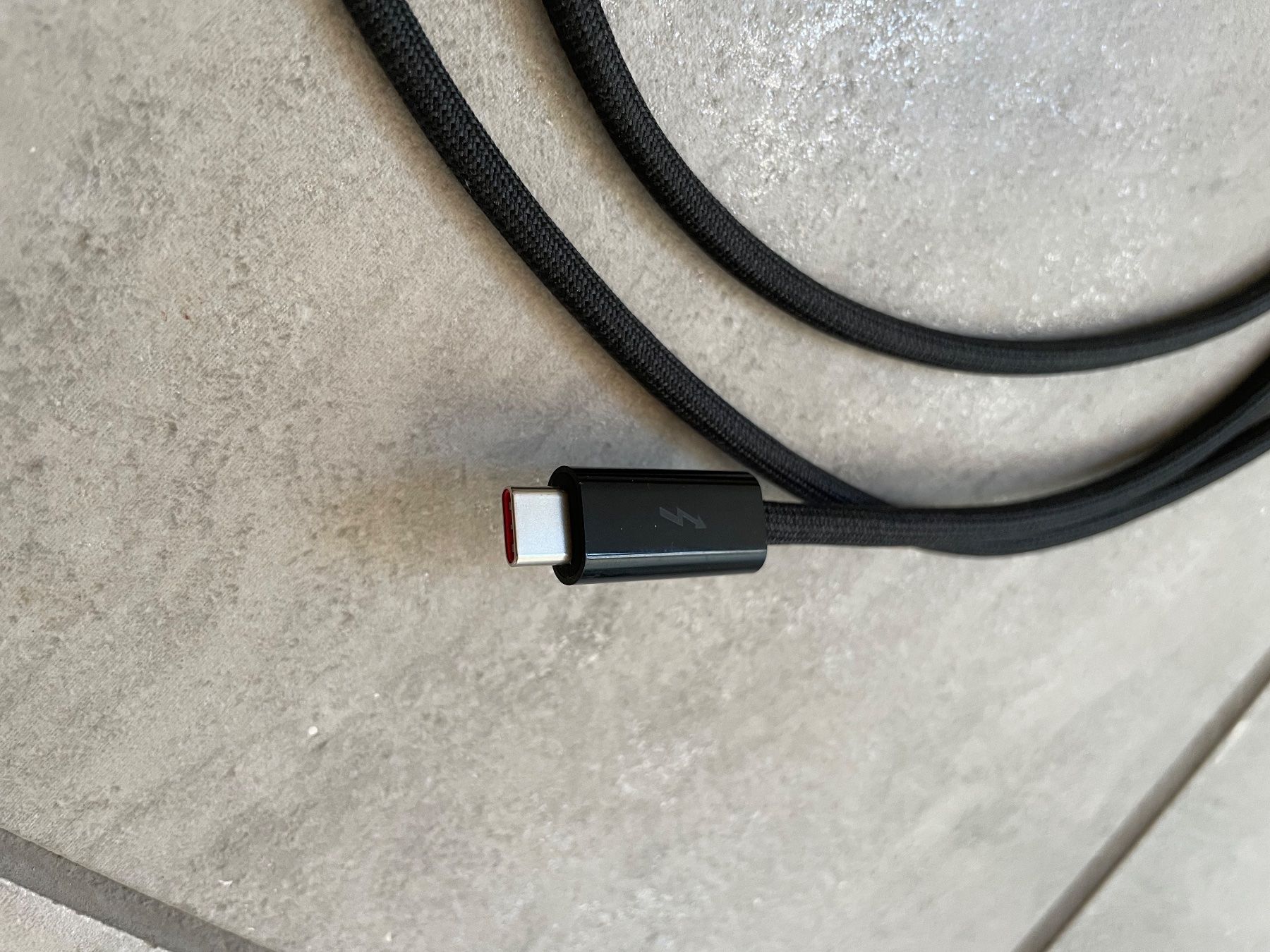 Cavi: USB-C Kabel schwarz – Usato da Märstetten venduto da Bourne01 1
