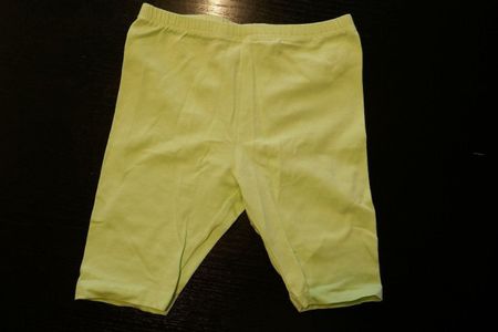 Schöne hellgrüne Hosen, Gr. 18 Mte