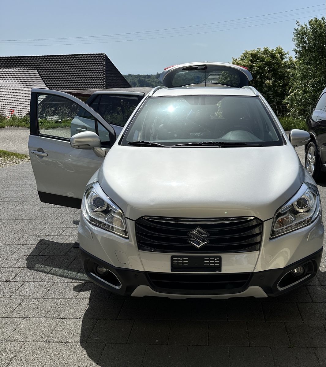 Suzuki Automobili: Suzuki SX4 S-Cross 1.6 4WD – Usato da Finsterhennen venduto da blo_s8cg