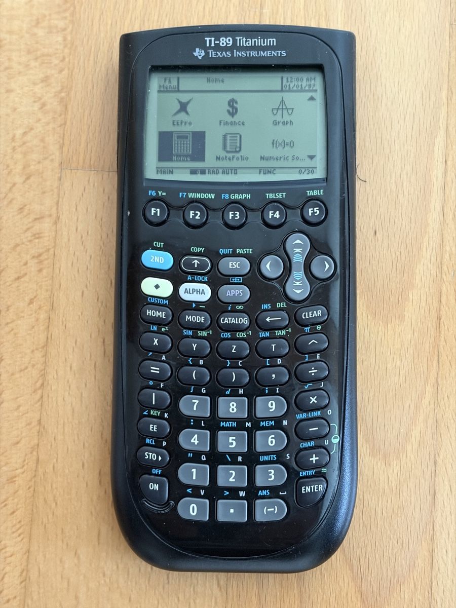Texas Instruments Calculatrices: TI 89 Titanium, Grafikrechner – Neuf (Voir description) à Erlenbach ZH par Ritschly