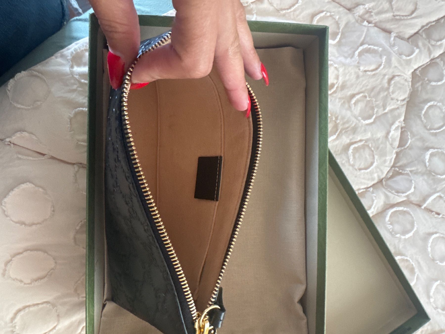 Gucci Sacs femmes: Gucci tasche – Neuf (Voir description) à Rämismühle par b01l_ 1