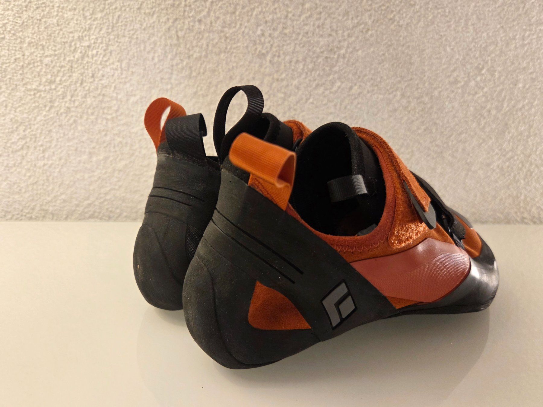 Black Diamond Scarpe da uomo: Black Diamond Focus Climbing Kletterschuhe - Herren Gr. 41 – Nuovo e nell'imballaggio originale da Braunau venduto da Brand-Store 7