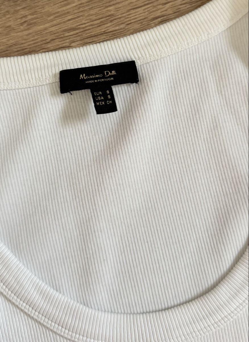 Massimo Dutti Tops: Massimo Dutti Crop-Top – Gebraucht aus Schaffhausen von R_Muzh 2
