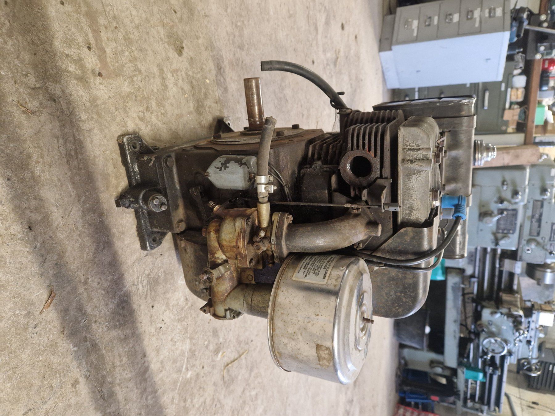 Vanguard  Motori: Basco Briggs und Stratton Benzin Motor – Difettoso da Sattel venduto da Franz17103 4