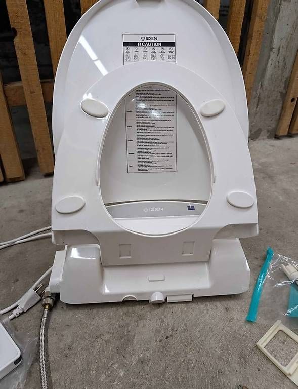 WC: Wc Dusch Sitz Bidet (Izen) fast neu – Gebraucht aus Frauenfeld von Yuriy 1