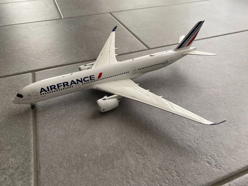 Avion Miniature ITA Airways A350 – Échelle 1/200 Modèle Réduit