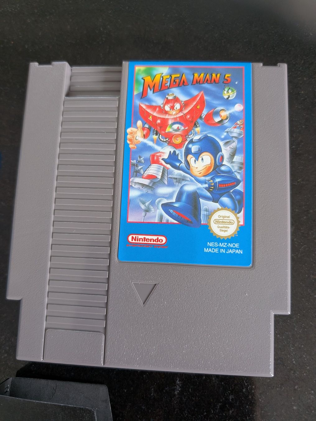 Nintendo Giochi: MEGA MAN  5 (PAL) - NINTENDO NES – Usato da Spiegel b. Bern venduto da Natix 8