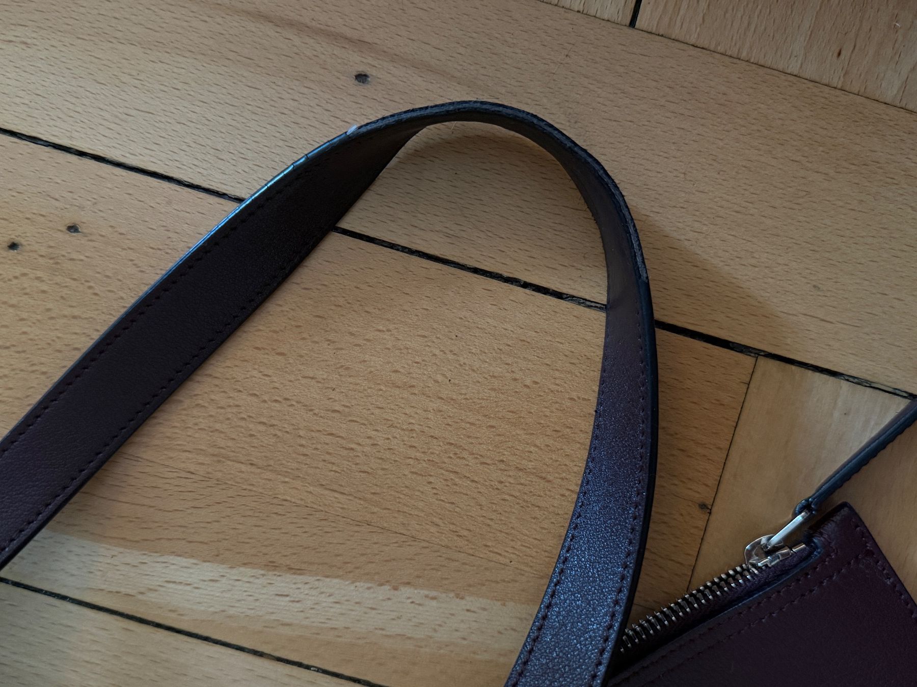 Saint Laurent Sacs: Saint Laurent Leder Tote Bag – D'occasion à Zürich par by.mr.evans 5