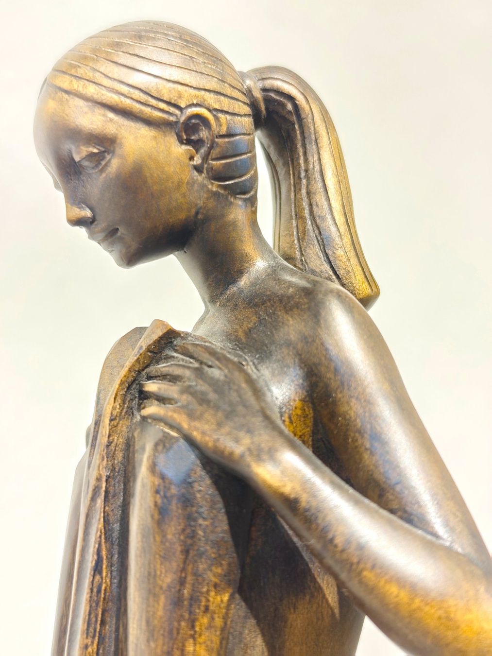 Sculture & Statue: Holzstatue einer jungen Frau – Usato da Zürich venduto da Top-Deal-Schweiz 3