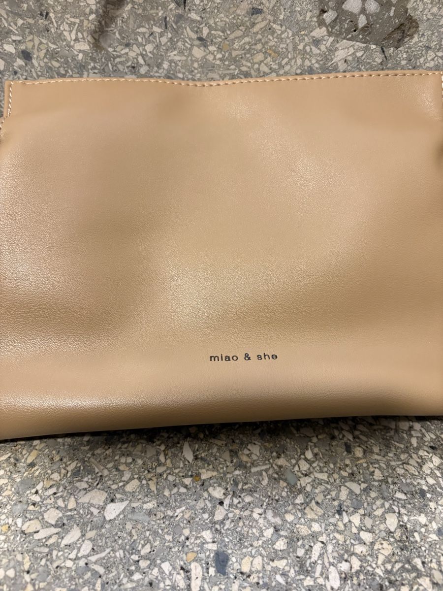 Borse da donna: Damen Tasche – Usato da Winterthur venduto da Nena222 1