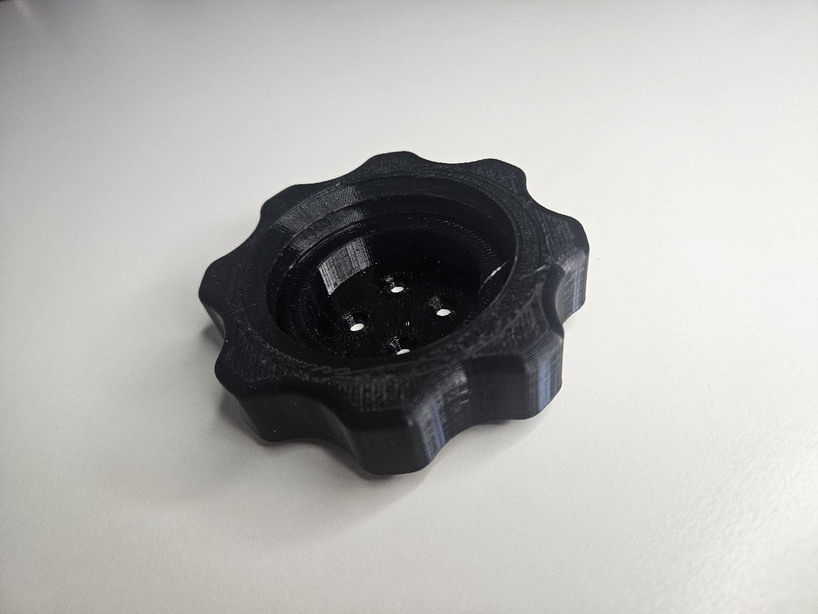 Thrustmaster Supporti a parete: Wandhalterung für Thrustmaster Lenkräder – Nuovo (secondo la descrizione) da Schönenberg ZH venduto da Sevi117