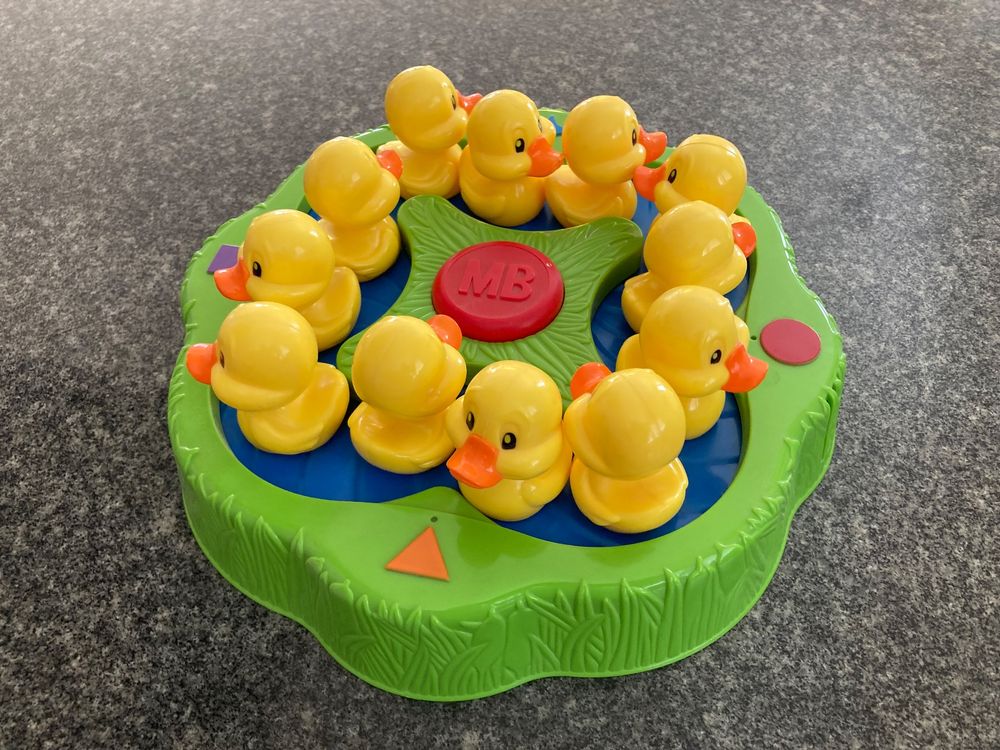 8 Stück Mini Gänse Figuren - Lustige Resin Gans Statuen Für Auto Armaturenbrett & Deko