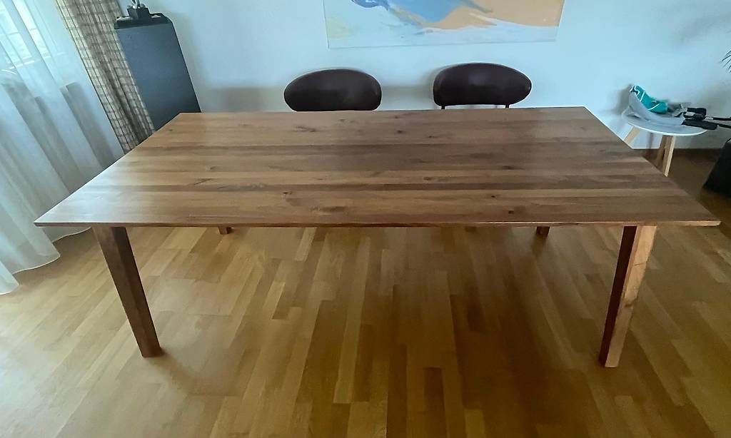 Tables: Massiver Eichentisch – D'occasion à Winterthur par pascalCCS 1
