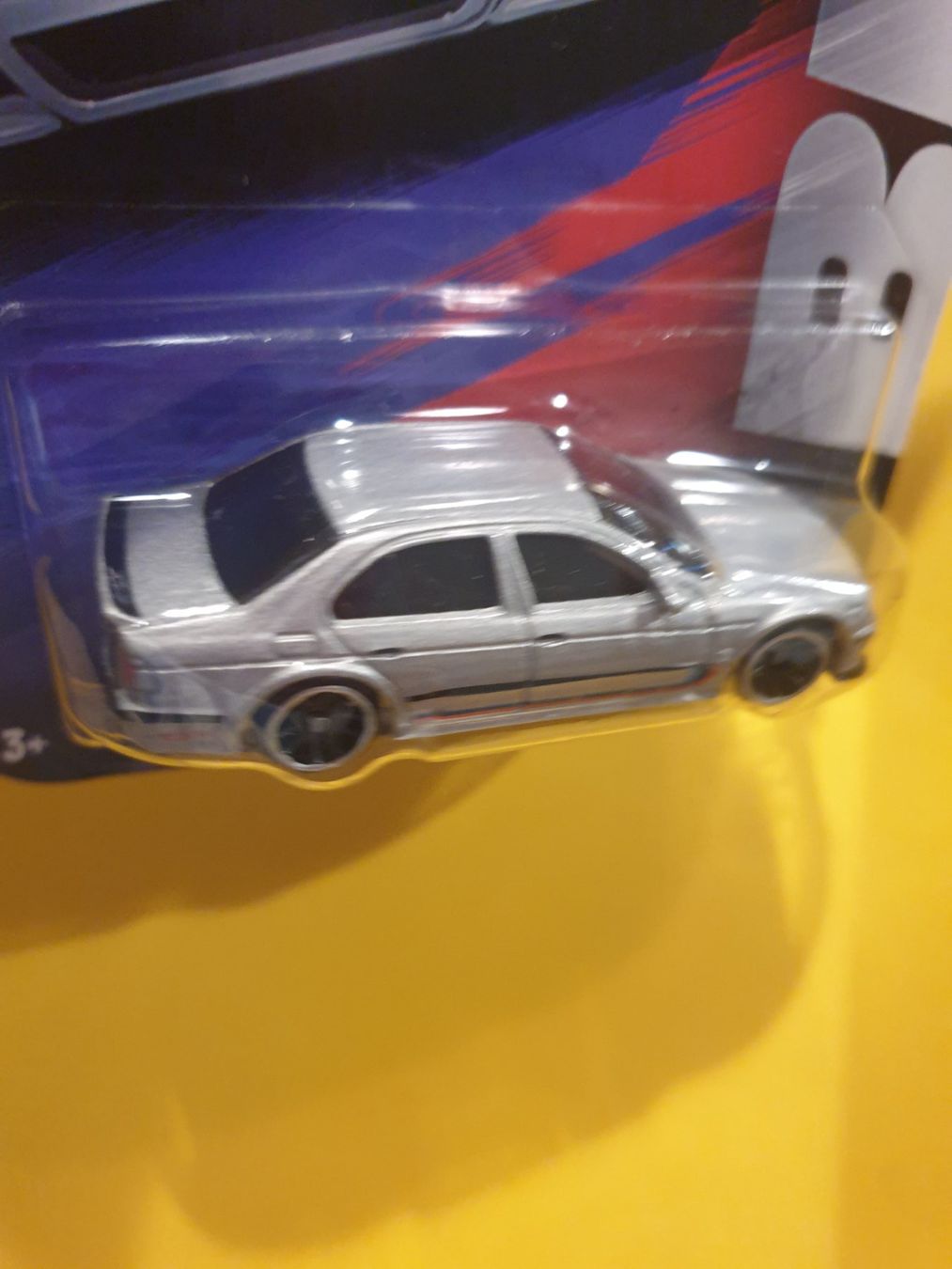 Hot Wheels Voitures modèles: Hot Wheels 2001 BMW M5 – Neuf avec emballage d'origine à Oftringen par Rotor 2