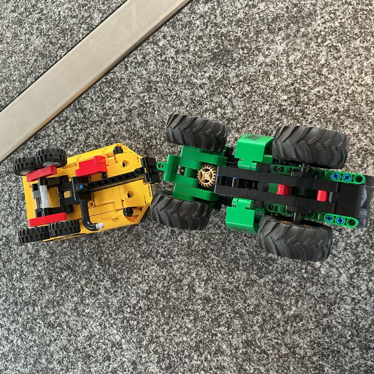 Lego Giocattoli: Lego Technik John Deere – Usato da Waldkirch venduto da Blondie13 3