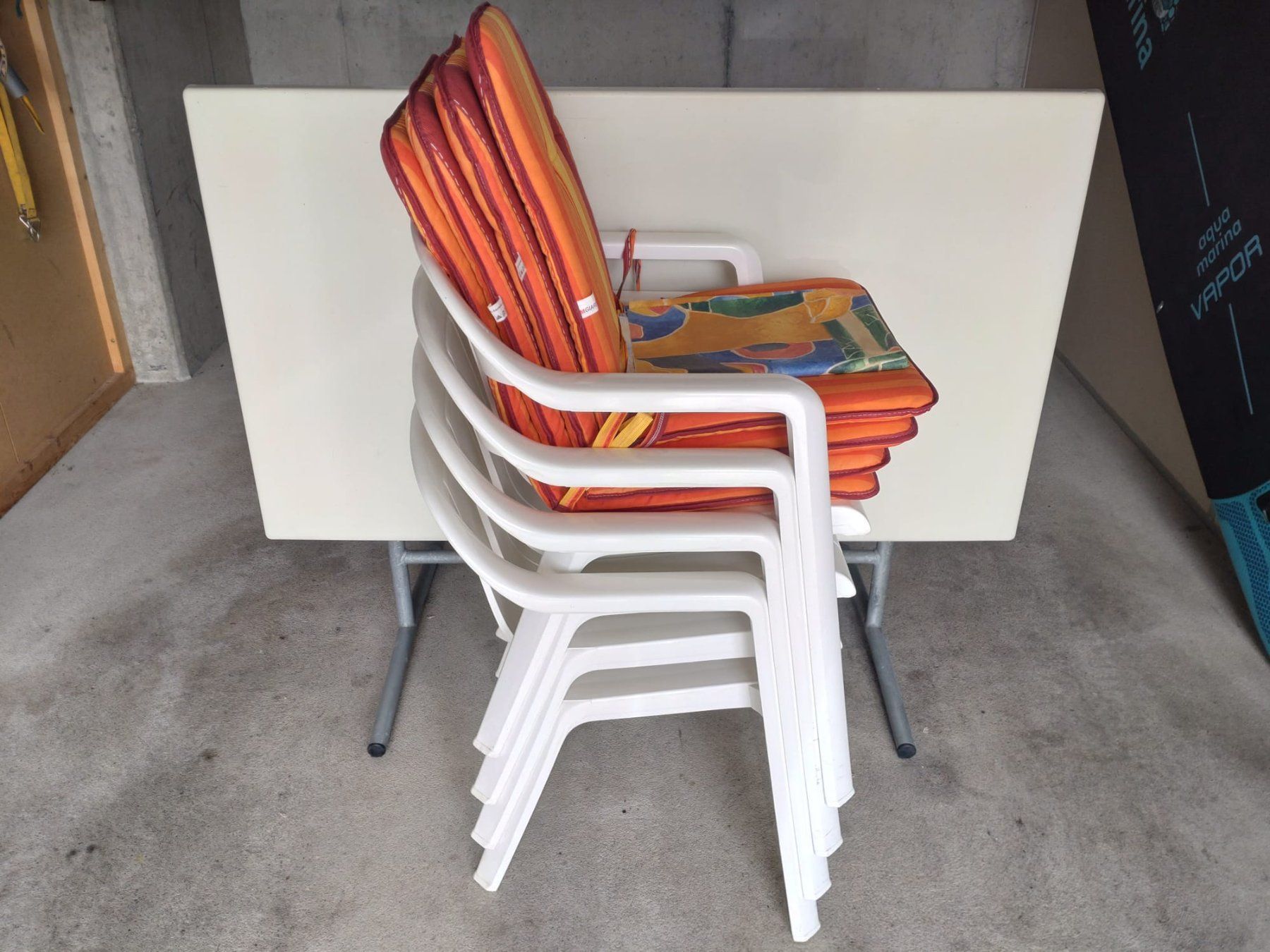 Set de table et chaises: Gartentisch klappbar mit 4 Stühlen – D'occasion à Büron par Centauri67 2