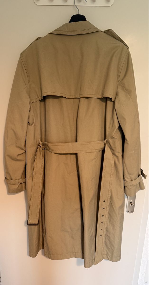 Cappotti: Trenchcoat – Usato da Glattbrugg venduto da mar_xz6m 1