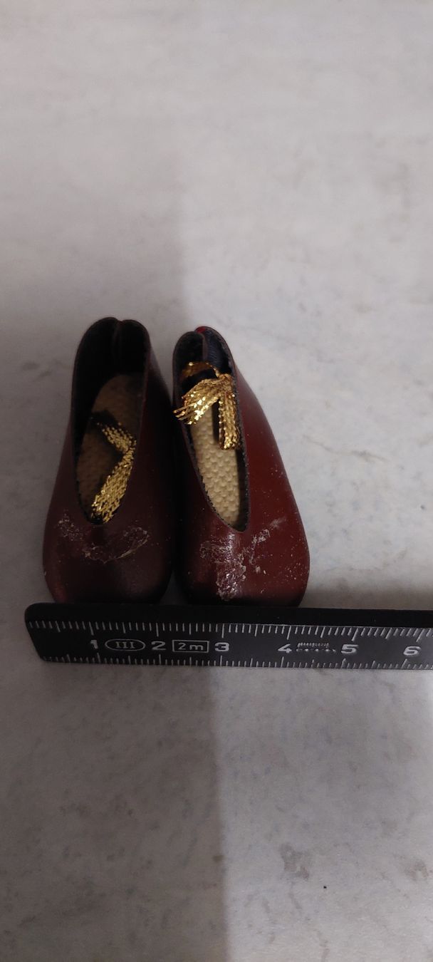 Bambole: Puppenschuhe – Usato da Muri AG venduto da nindo1 3