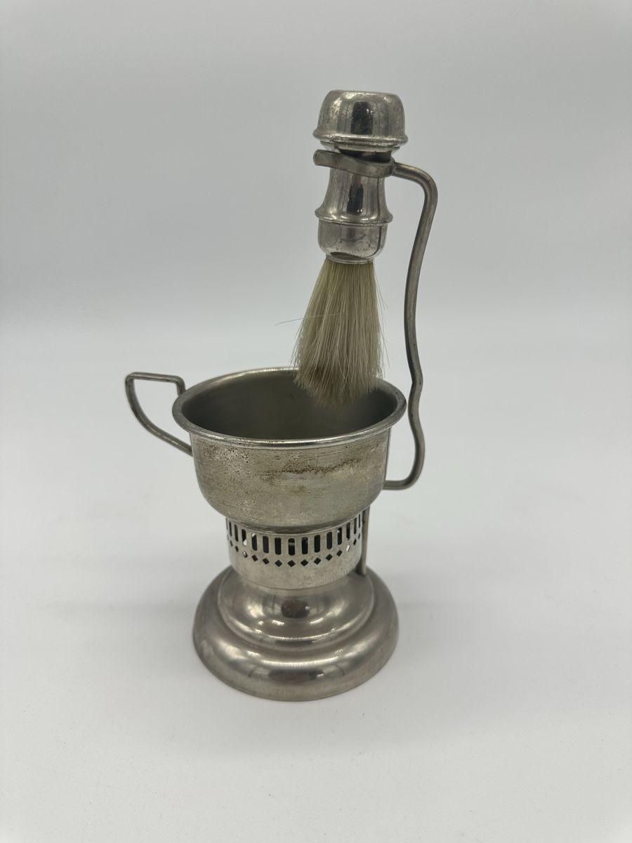 Rasoi & Lamette da barba: Vintage versilberter Rasierset – Usato da Villmergen venduto da JacRon