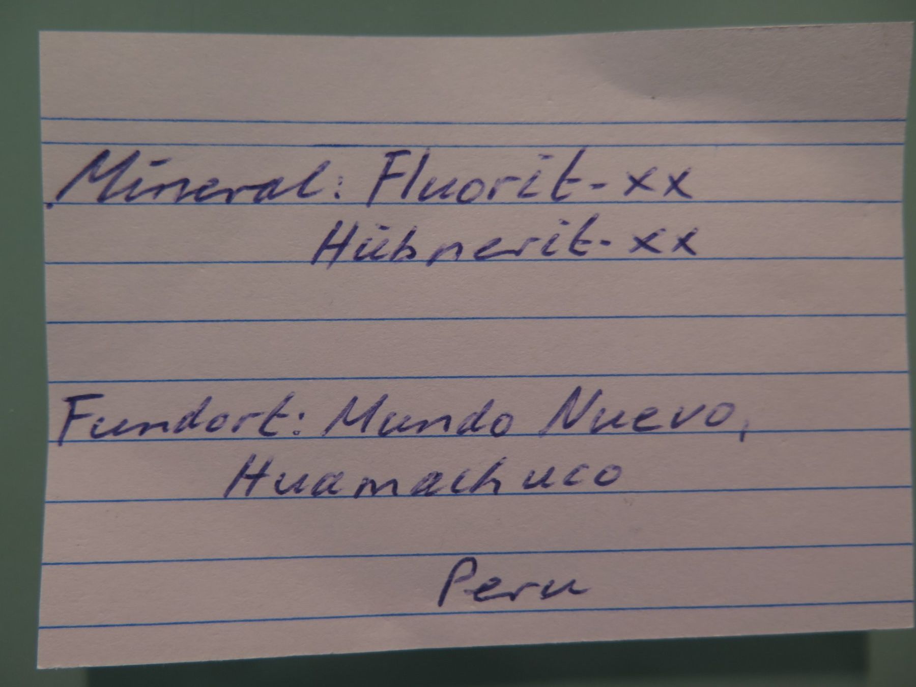 Minerali & Pietre curative: Fluorit mit Hübnerit von Peru, ca. 354 gr. – Usato da Schaffhausen venduto da Yamakana51L8736OQ8 8