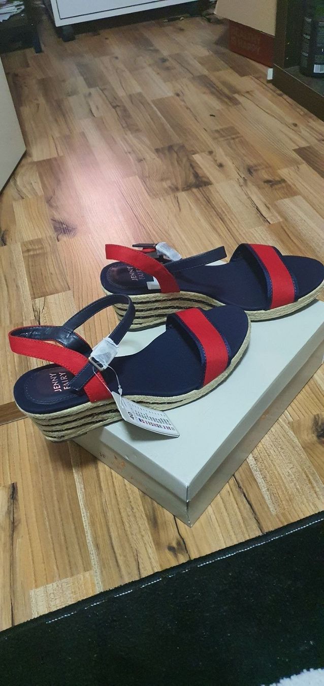 Scarpe da donna: Sandale neue Nr.40 – Nuovo e nell'imballaggio originale da Mels venduto da ricoshop