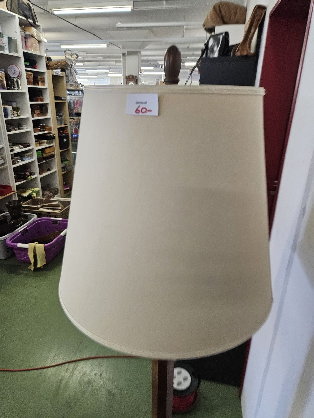 Lampes: Mid-Century Stehlampe  – D'occasion à Pratteln par Cartonsducoeur_bl 2