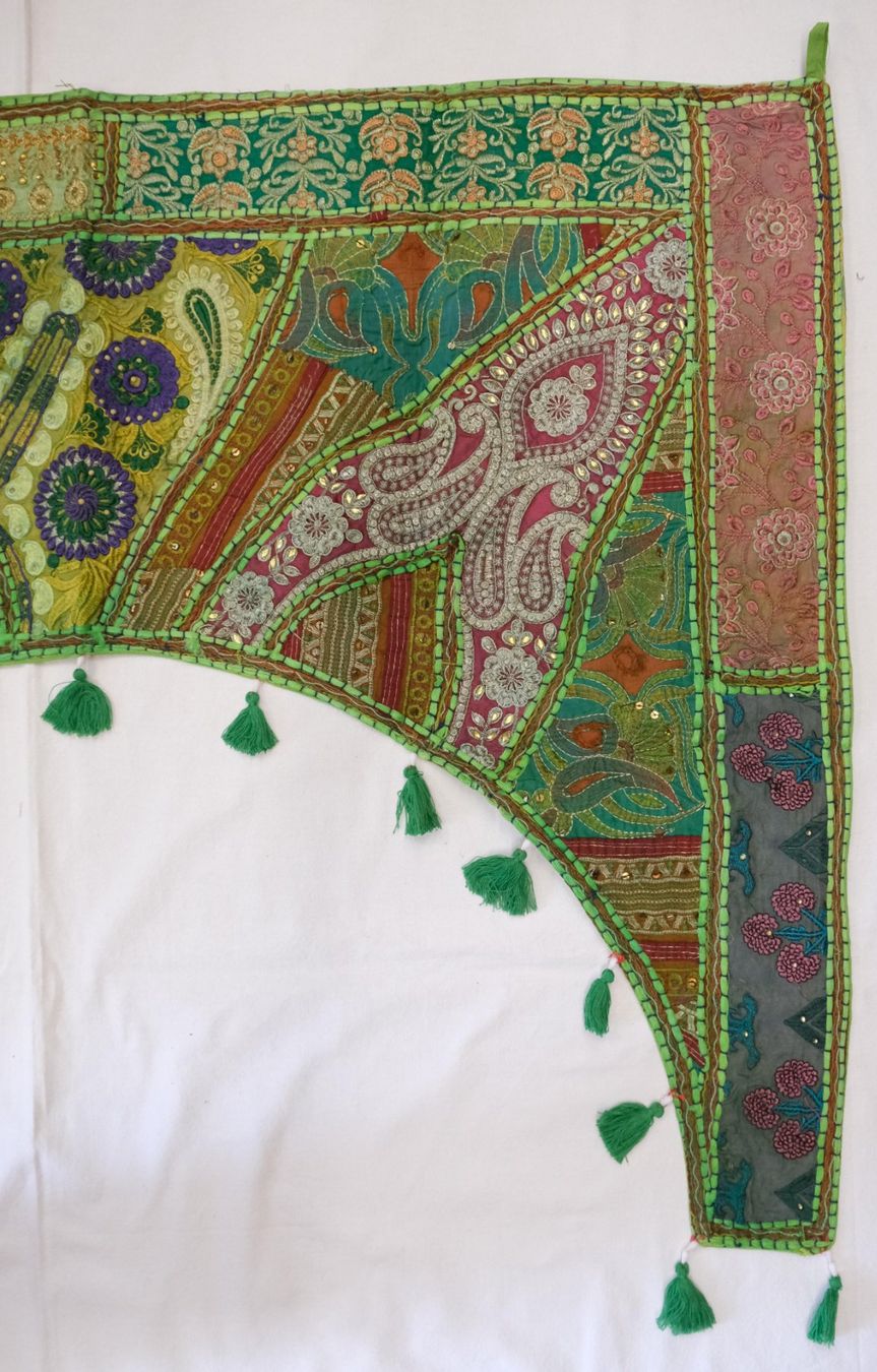 Tutte le decorazioni: Indischer Wandbehang Türbogen Dekoration Patchwork – Nuovo (secondo la descrizione) da Zürich venduto da Masala-Oase 1