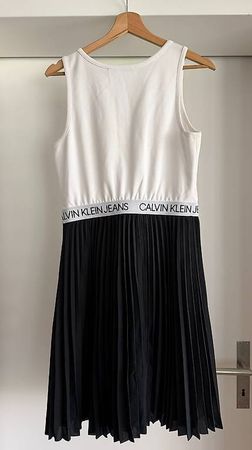 Calvin Klein Jeans Kleid Gr. S