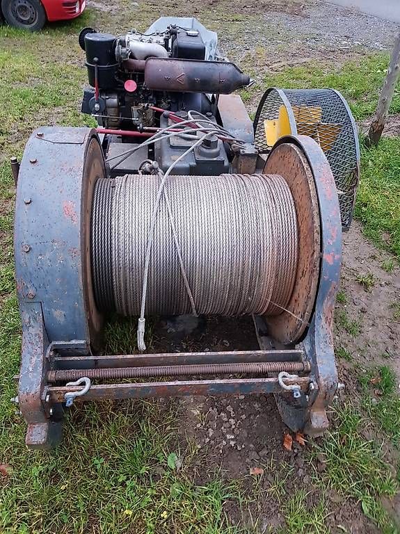 Treuils forestiers & pinces de débardage: Seilwinde/Schlittenseilwinde BACO SW-30 – D'occasion à Muotathal par aebitp87 2