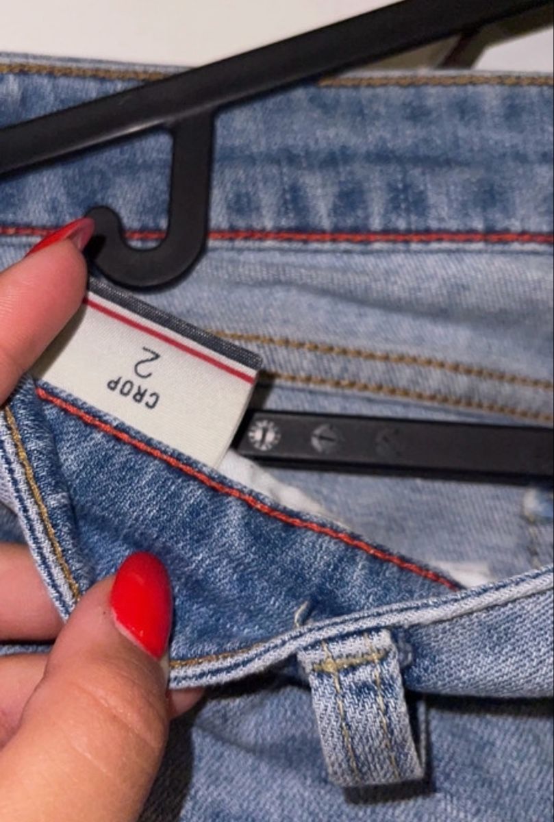 Tommy Hilfiger Jeans: Jean Tommy Hilfiger bleu clair taille 32 – Usato da Estavayer-le-Lac venduto da Iness_oth 2