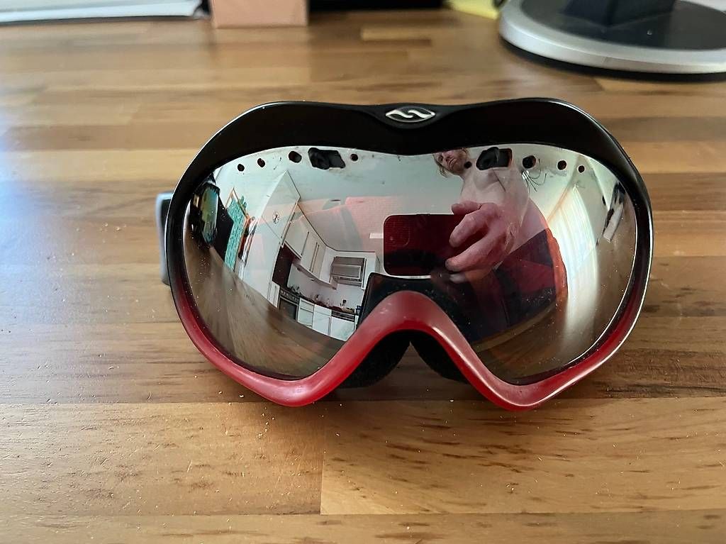 Paul Smith Occhiali & Lenti: Smith Snowboard-/Skibrille verspiegelt  Rot/Schwarz – Usato da Wettingen venduto da Zealoo