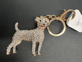 Hunde-Schlüsselanhänger mit Steinen