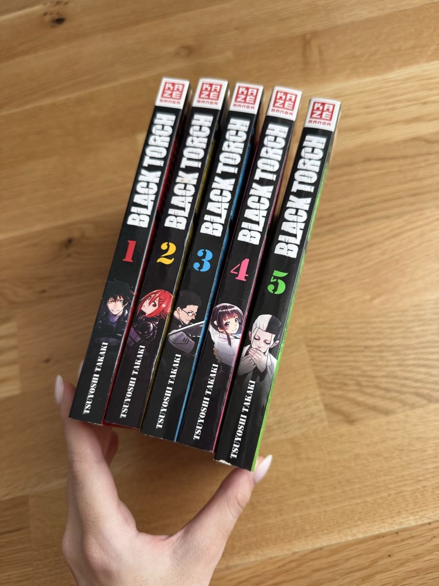 Fumetti: Manga, Black Torch Bände 1-5  – Usato da Basel venduto da Susana_ 2