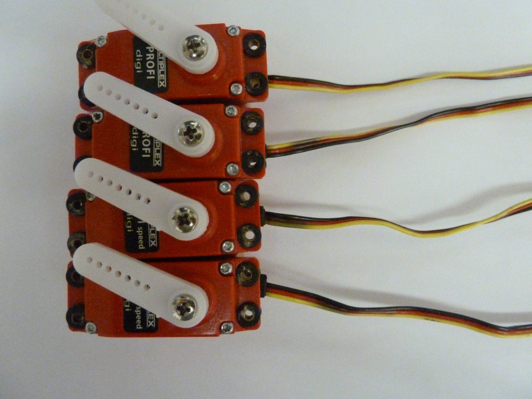 Multiplex Modellismo RC: 4x Multiplex Digital Servo – Nuovo (secondo la descrizione) da Genève venduto da wip-services.ch