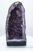 Amethyst   Druse   19.5x 38,5cm  12.25kg  Kathedrale